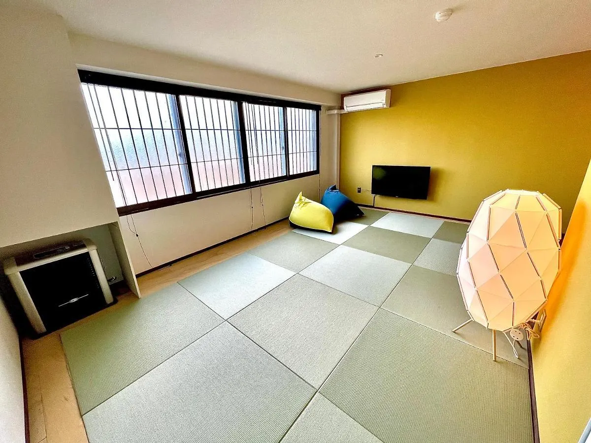 アパート Swiss Inn 札幌市
